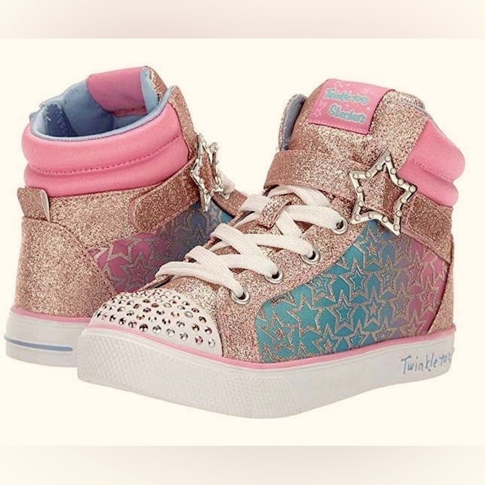 Light up sketchers 💕